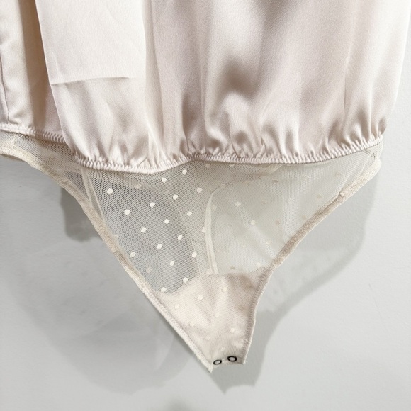 A&F Satin Lace Cami Bodysuit NEW Size Small - Picture 6 of 15